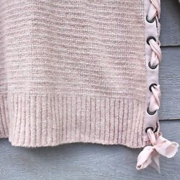 New FREE PEOPLE Sz S Heart It Lace-Up Oversized F - Picture 2 of 6